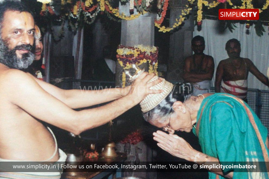 Amirtham Varadaraj - The Lady with a Noble Heart