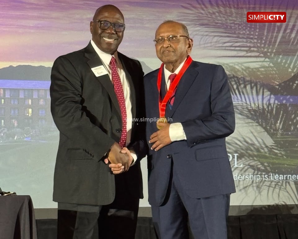 GKNM Hospital CEO Dr. Ragupathy Veluswamy Receives Distinguished US Physician Leadership Honour
