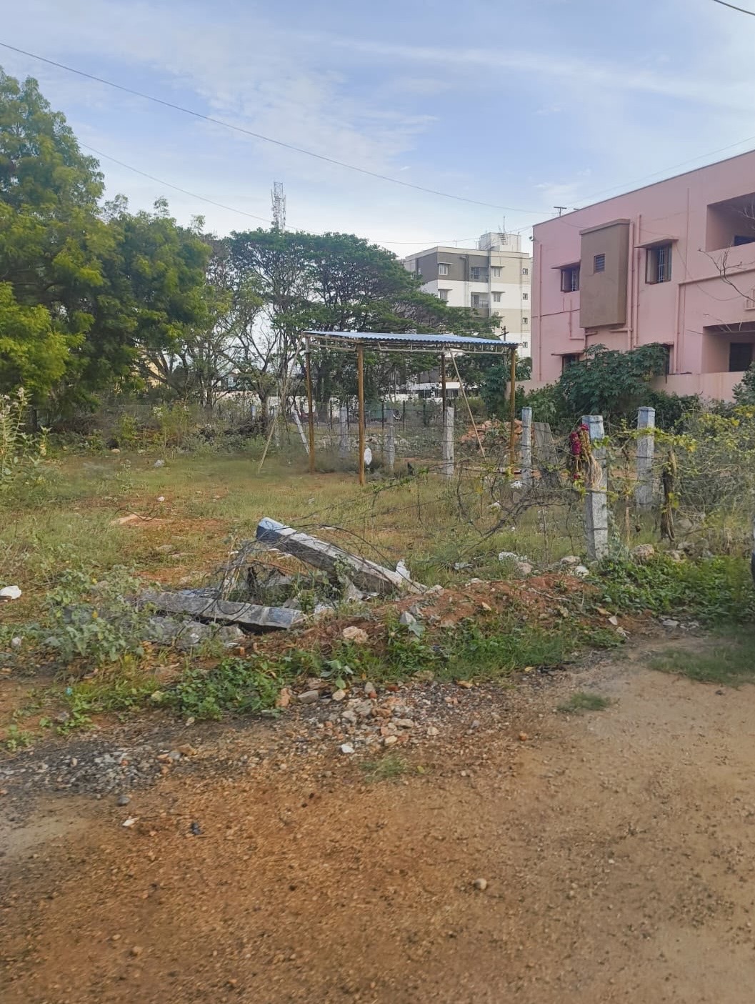 கோவையில் போலி இறப்பு, வாரிசு சான்றிதழ்கள் மூலம் ரூ.32 கோடி சொத்துக்களை அபகரிக்க முயற்சி: 9 பேர் மீது வழக்குப்பதிவு
