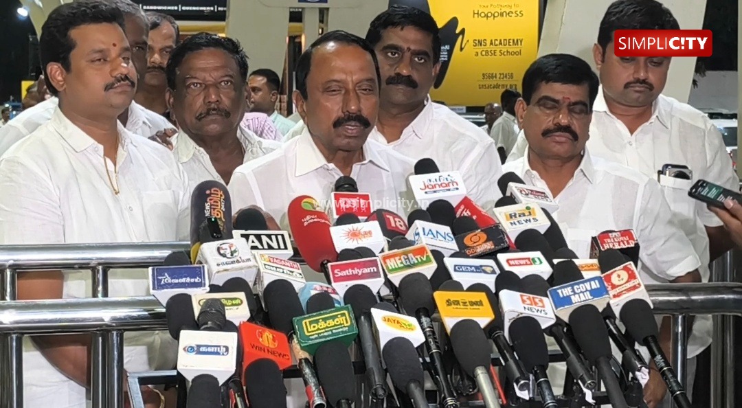 வடகிழக்குப் பருவமழை: முன்னெச்சரிக்கை நடவடிக்கைகள் குறித்து கோவையில் அமைச்சர் செங்கோட்டையன் விளக்கம்