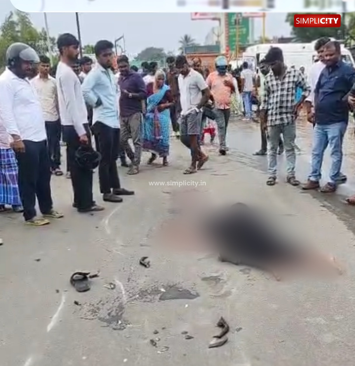 Tipper Lorry Mows Down Bike Near Coimbatore’s Kurichi Lake; Student Killed, Another Seriously Injured