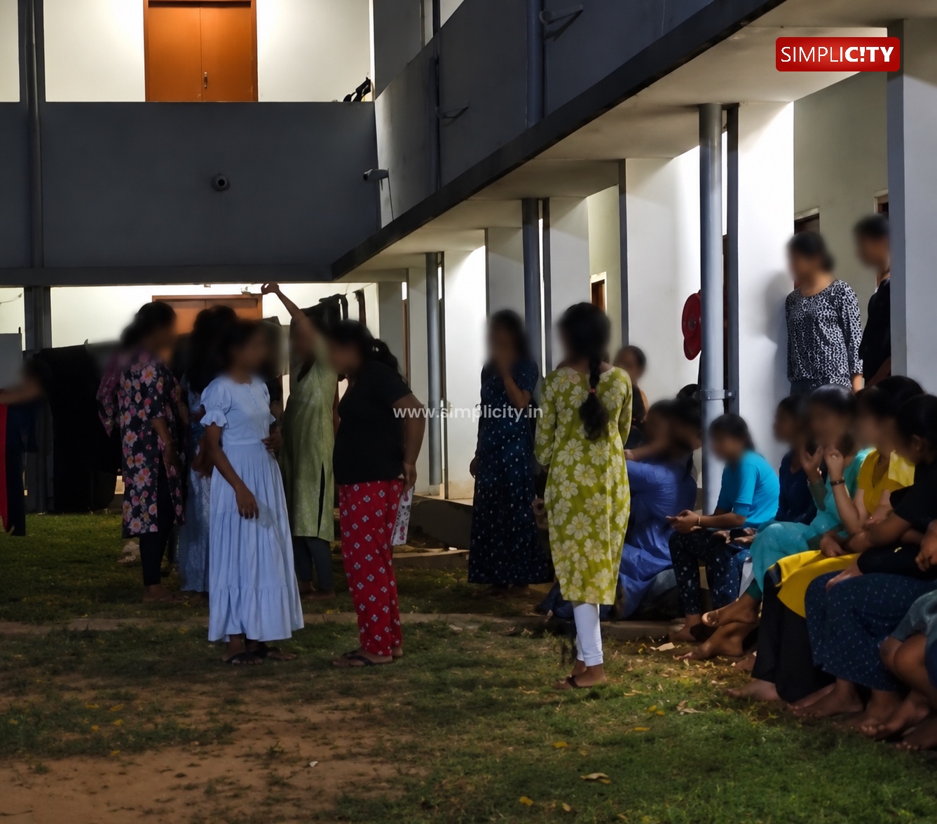 Women Students Protest at Night Alleging College Hostel Security Lapses in Thondamuthur