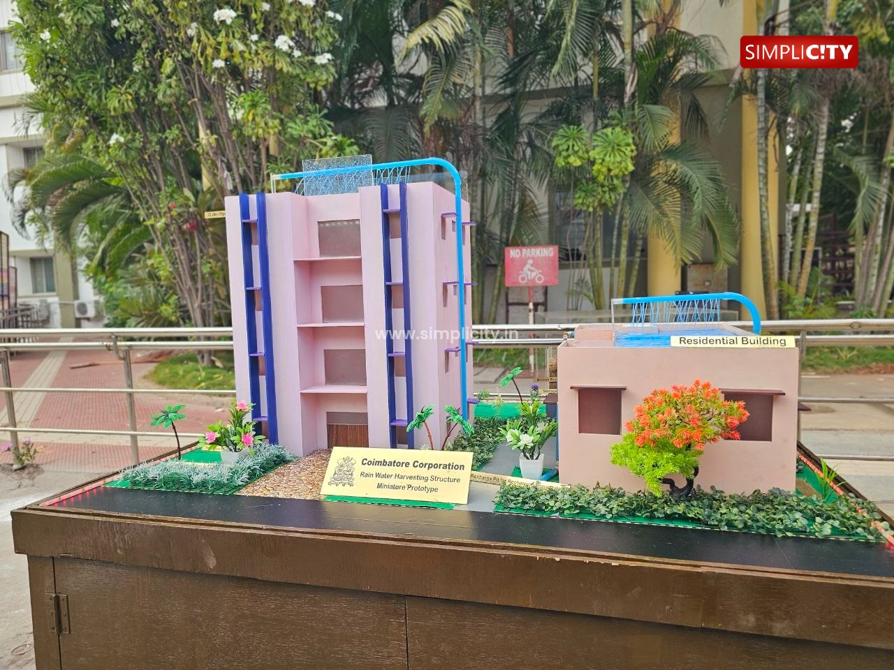 Ahead of the northeast monsoon, the Coimbatore District Collector launched a vehicle awareness campaign on rainwater harvesting in Coimbatore. — image 6
