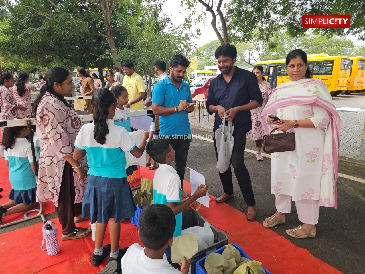 Students of Ksirs School in Coimbatore enthusiastically took part in a children's market event, selling vegetables and greens. — image 8