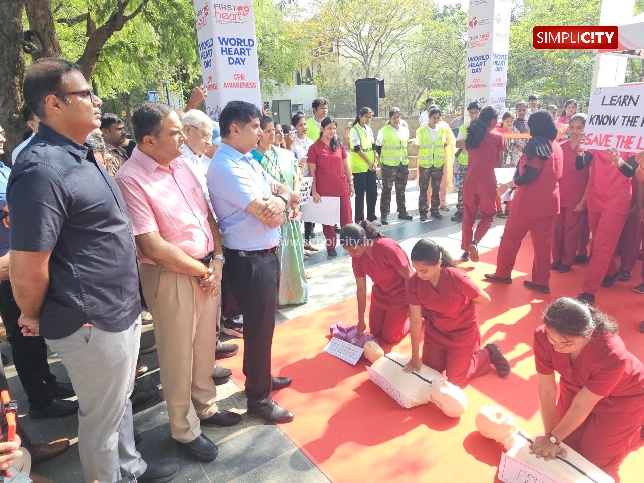 On the occasion of World Heart Day, Sri Ramakrishna Hospital organized an awareness event on heart health at Race Course. — image 1